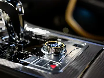 Bentley Continental GT Mulliner 4.0 V8 AWD