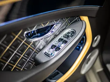 Bentley Continental GT Mulliner 4.0 V8 AWD