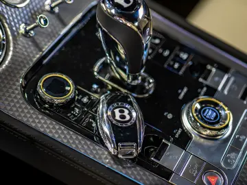 Bentley Continental GT Mulliner 4.0 V8 AWD