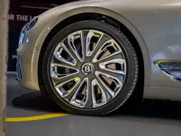 Bentley Continental GT Mulliner 4.0 V8 AWD