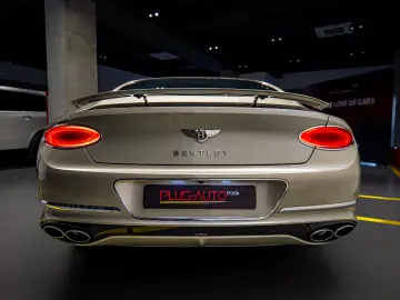Bentley Continental GT Mulliner 4.0 V8 AWD
