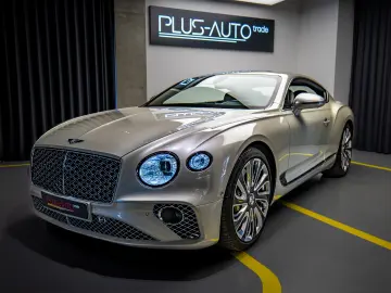 Bentley Continental GT Mulliner 4.0 V8 AWD