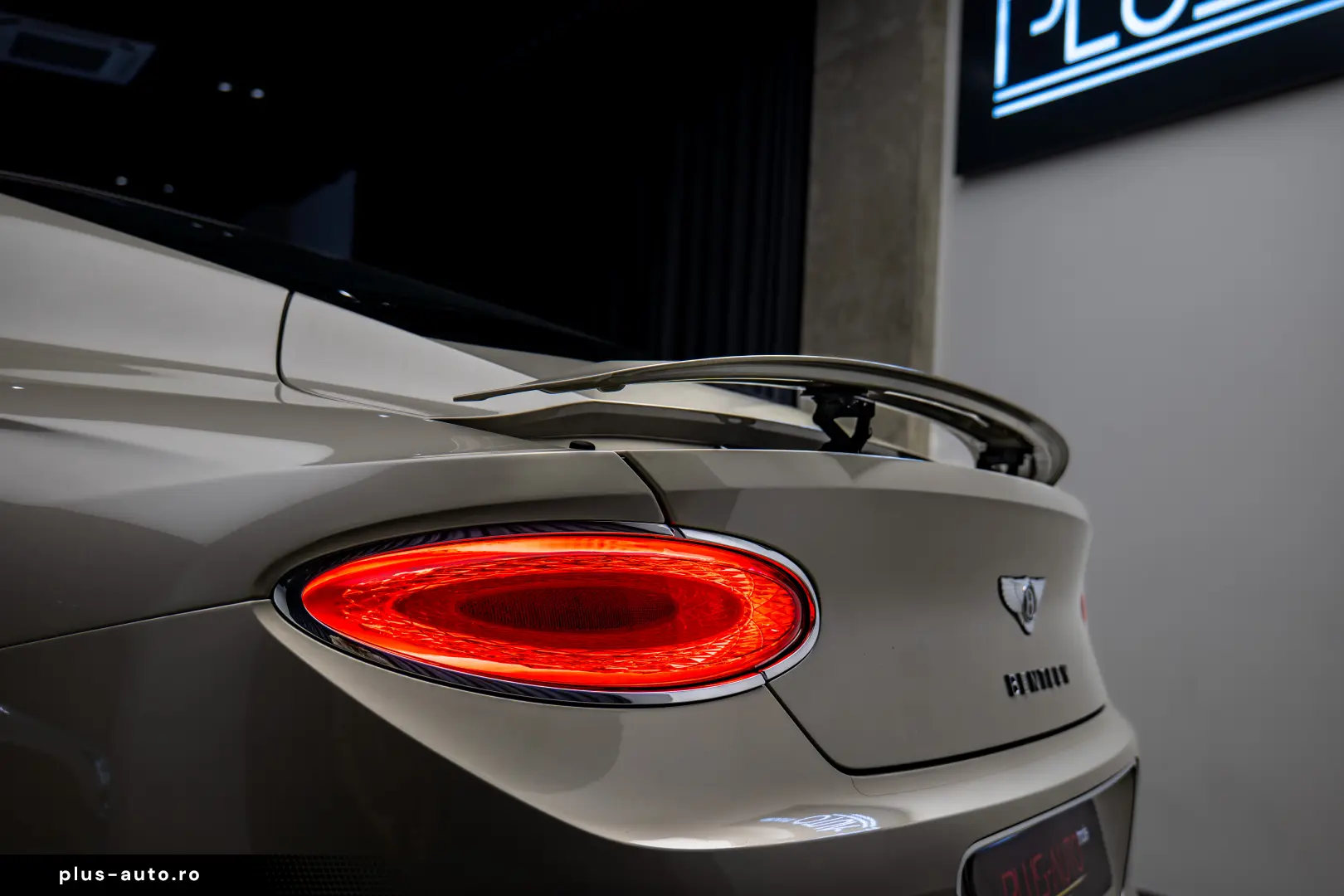 Bentley Continental GT Mulliner 4.0 V8 AWD