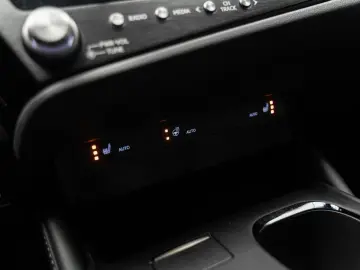 ES 300 300h Business Line Adaptief Cruise Lane C