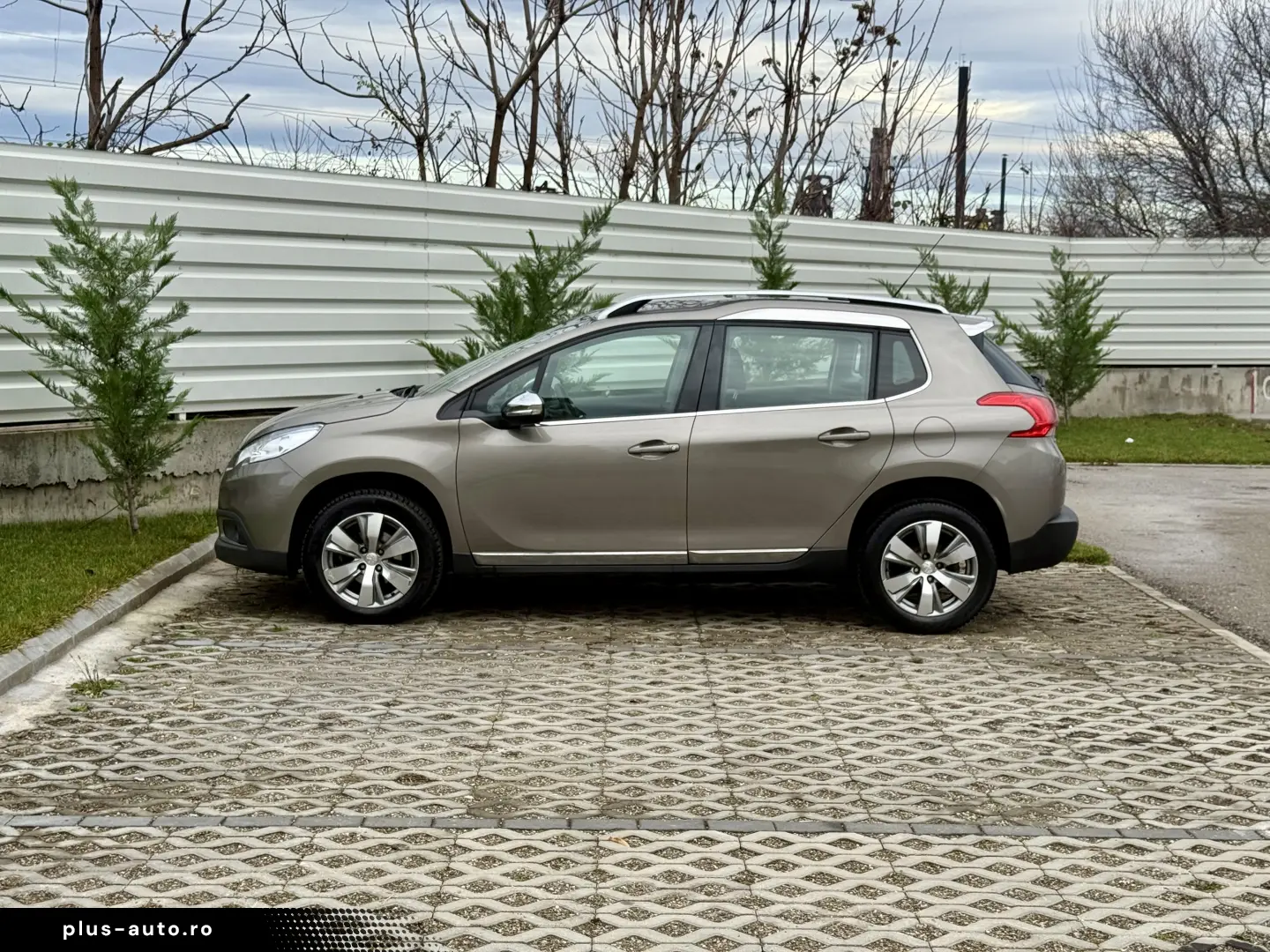 Peugeot 2008  carte service  cutie automata  garantie  rate