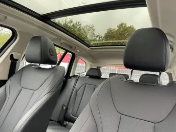 X3 xDrive20d eAHK PanoGlDach HiFi Adapdt LED RFK