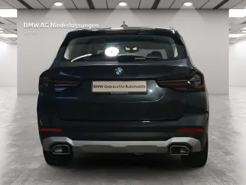 X3 xDrive20d Navi AHK Kamera Pano.Dach LED