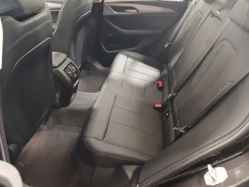 X3 xDrive20d Navi AHK Kamera Pano.Dach LED