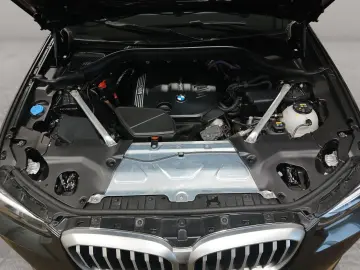 X3 xDrive20d Navi AHK Kamera Pano.Dach LED