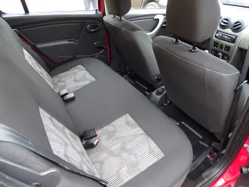 DACIA SANDERO 1.4 MPI 2009