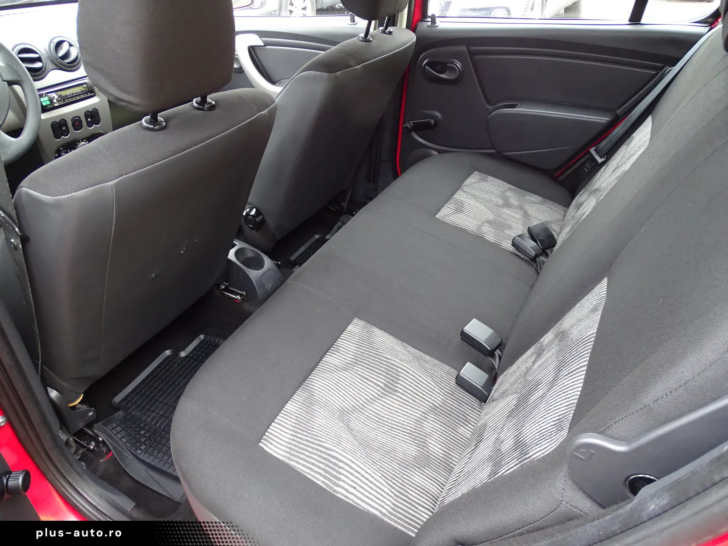 DACIA SANDERO 1.4 MPI 2009