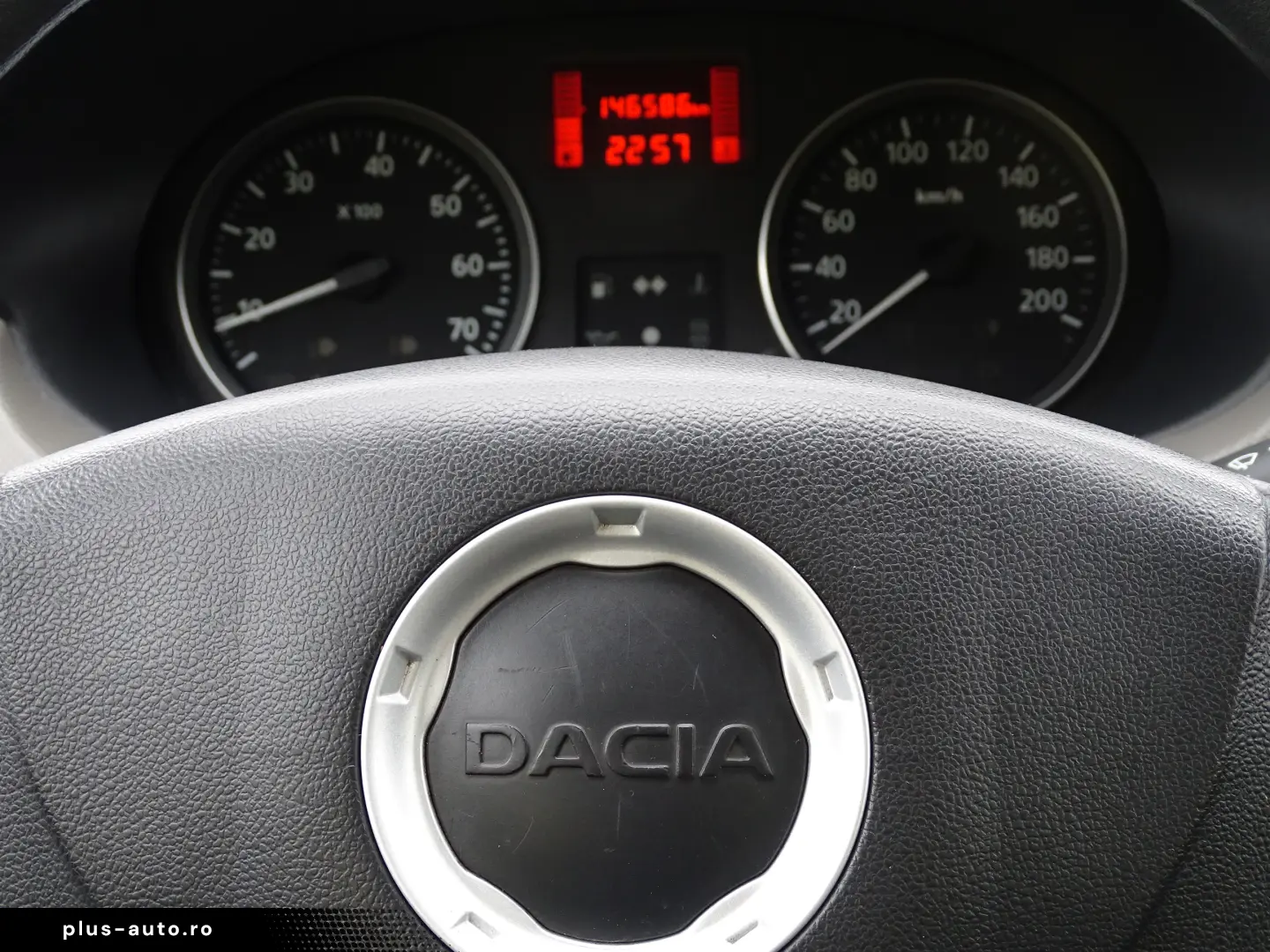 DACIA SANDERO 1.4 MPI 2009