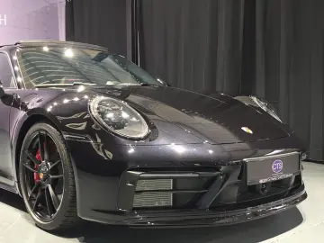 911 Carrera 4 GTS