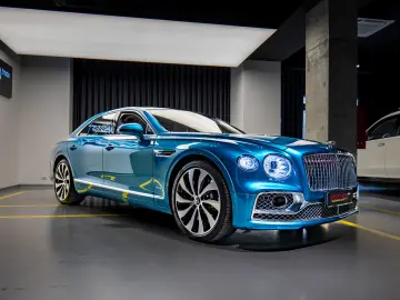 Bentley Flying Spur Azure Hybrid