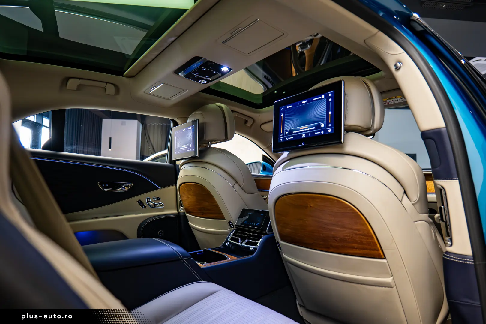 Bentley Flying Spur Azure Hybrid