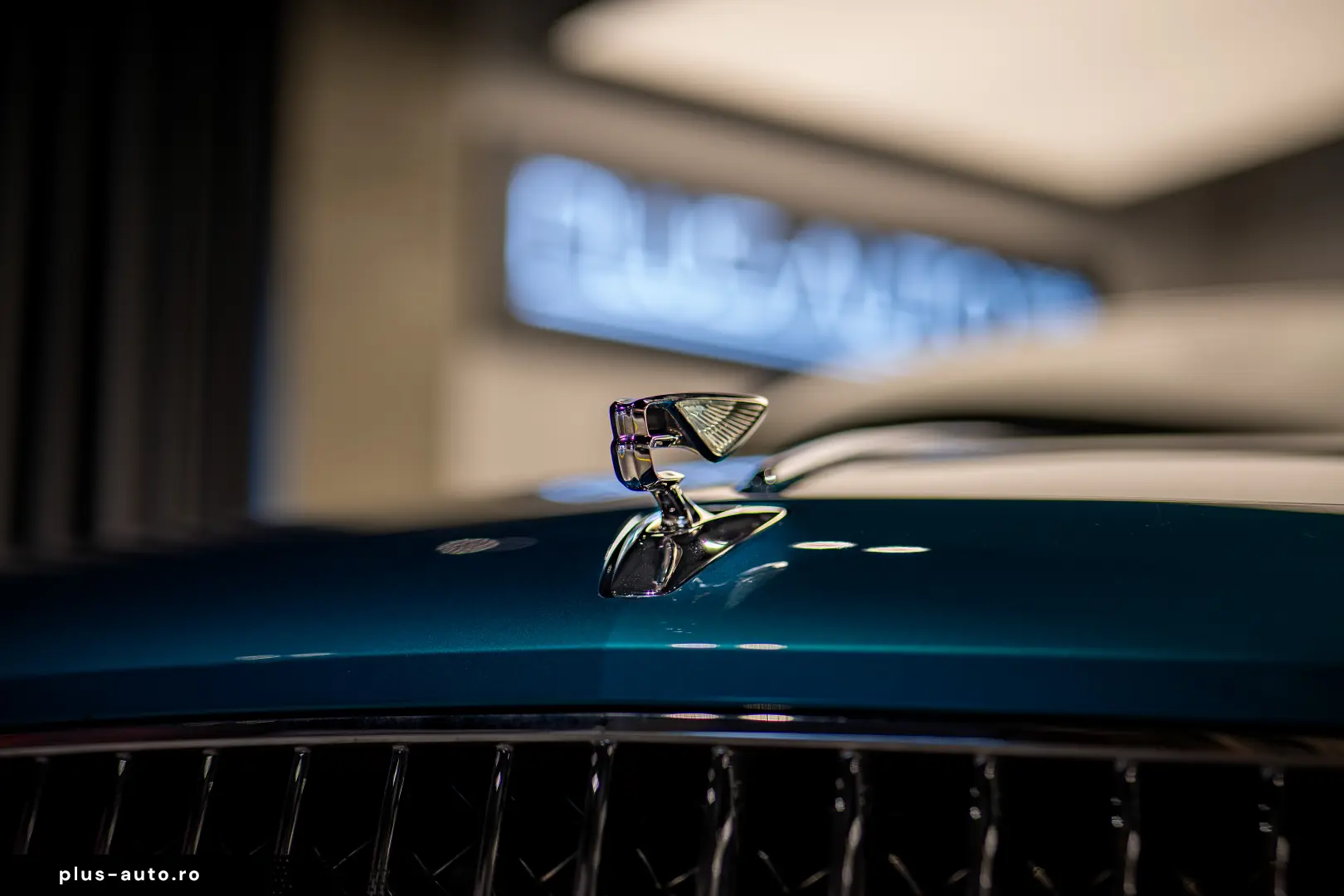 Bentley Flying Spur Azure Hybrid