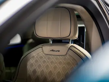 Bentley Flying Spur Azure Hybrid