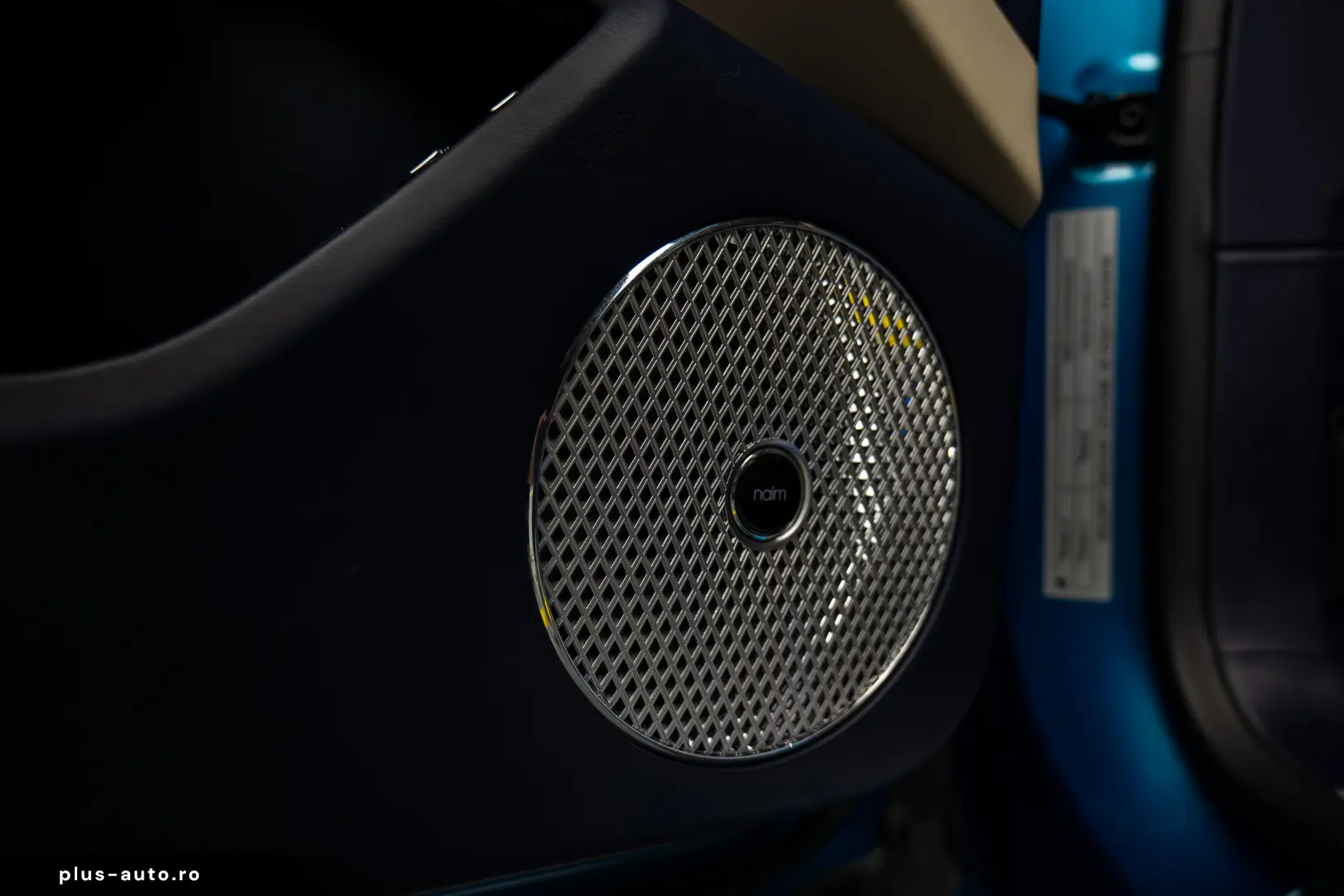 Bentley Flying Spur Azure Hybrid