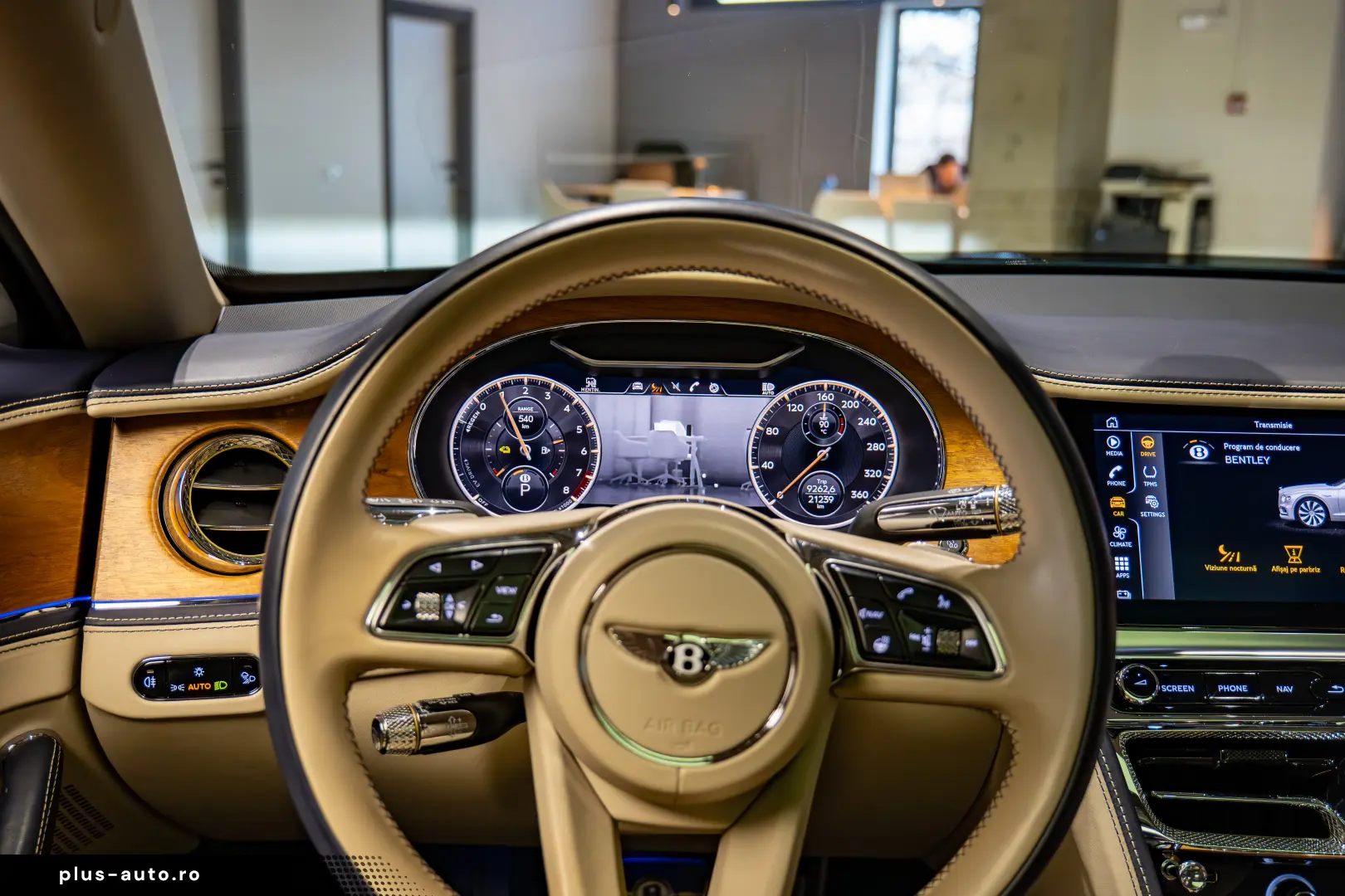 Bentley Flying Spur Azure Hybrid