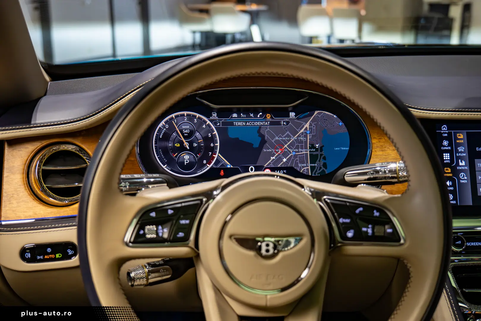 Bentley Flying Spur Azure Hybrid