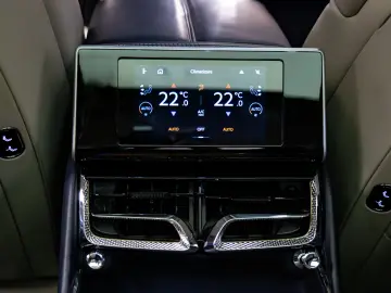 Bentley Flying Spur Azure Hybrid