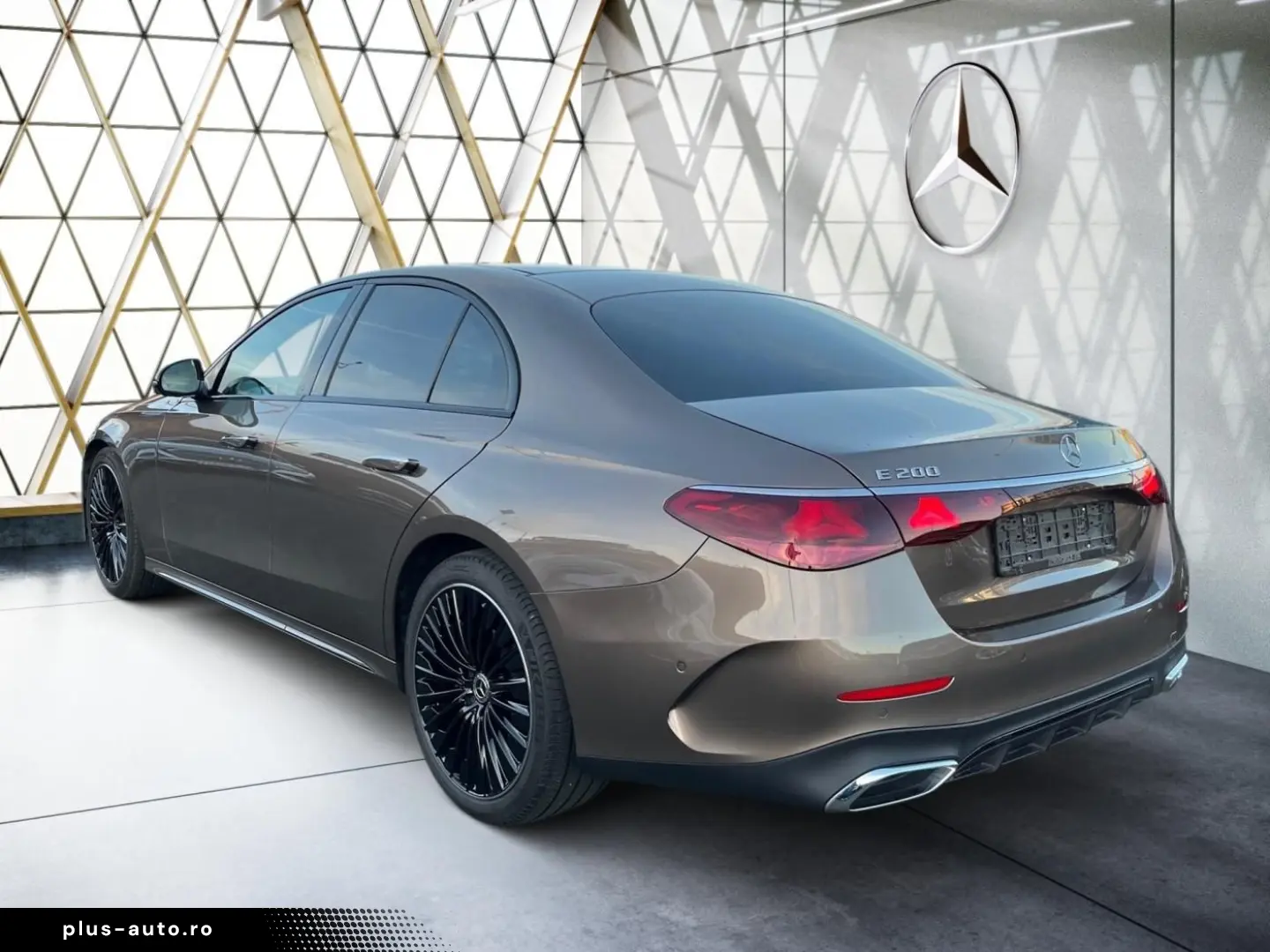 E 200 AMG Pano Night Memory 360 LEDdigi LenkHzg