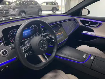 E 300 de 4M AMG DISTR KEY MEMO DIG.LIGHT 360  19