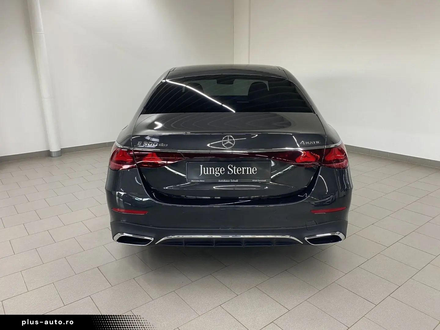 E 300 de 4M AMG DISTR KEY MEMO DIG.LIGHT 360  19