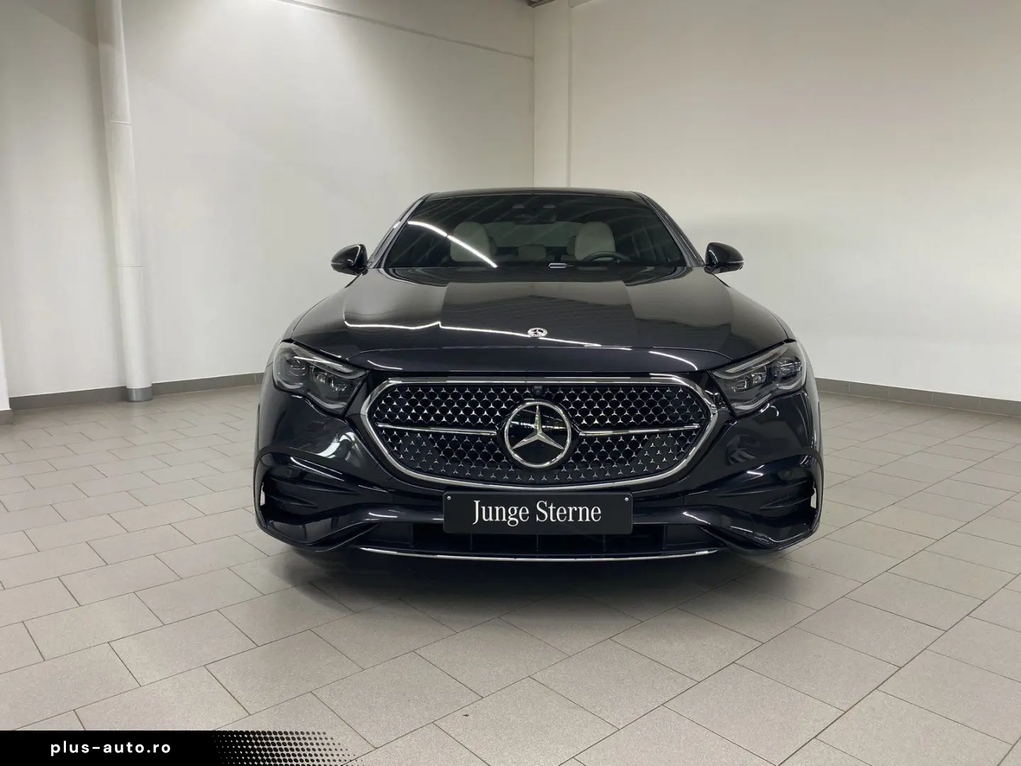 E 300 de 4M AMG DISTR KEY MEMO DIG.LIGHT 360  19