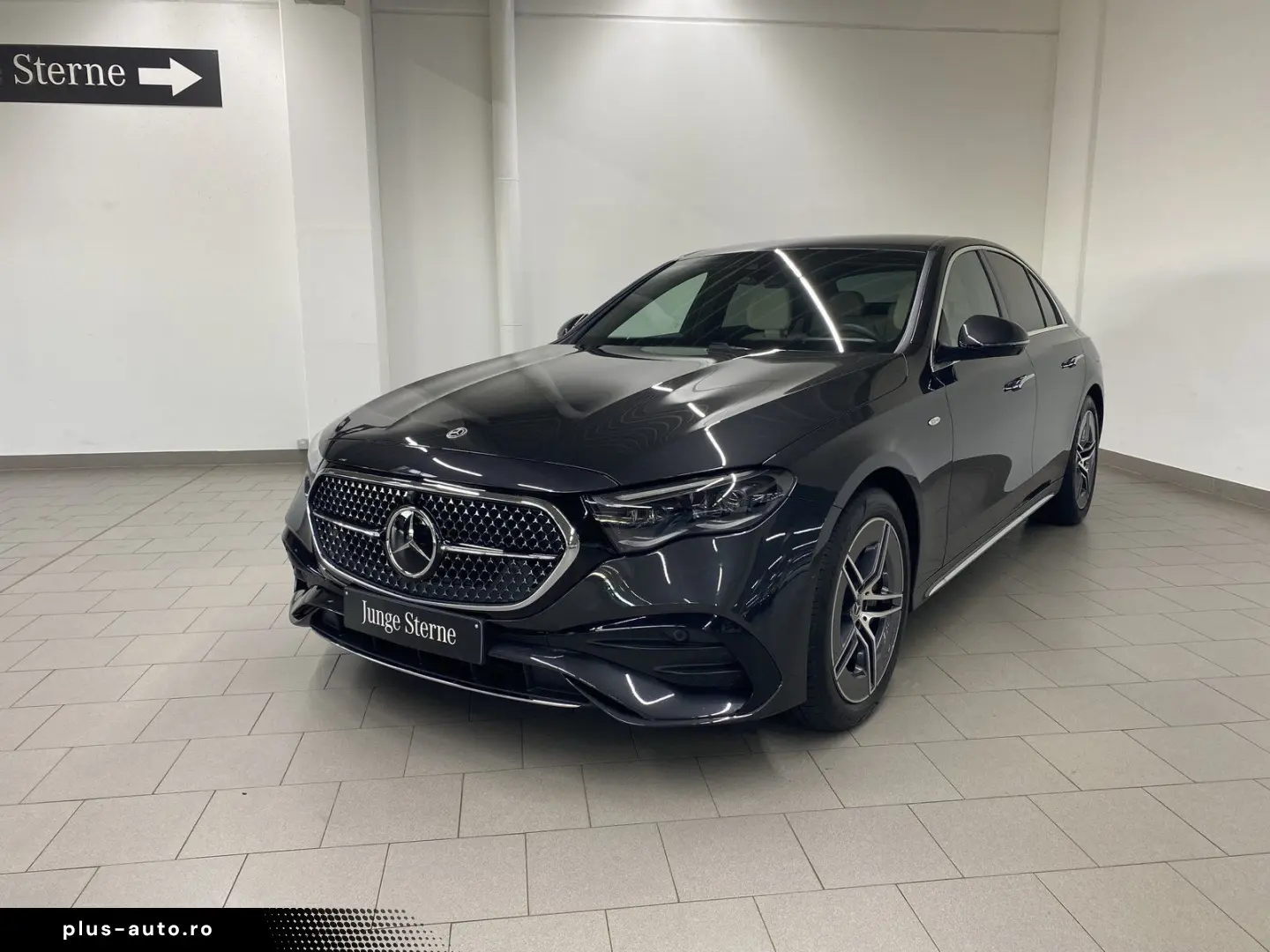 E 300 de 4M AMG DISTR KEY MEMO DIG.LIGHT 360  19