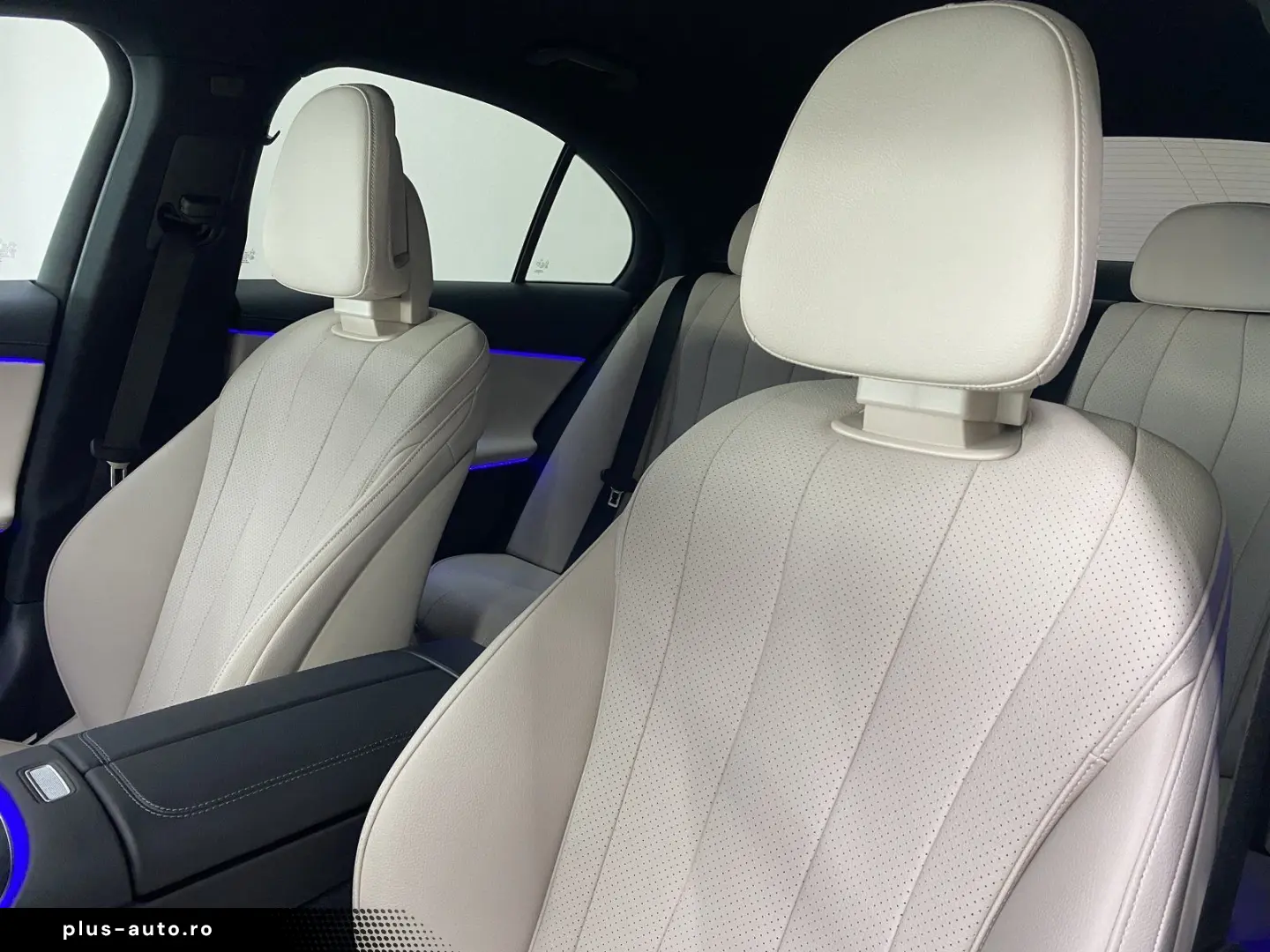 E 300 de 4M AMG DISTR KEY MEMO DIG.LIGHT 360  19