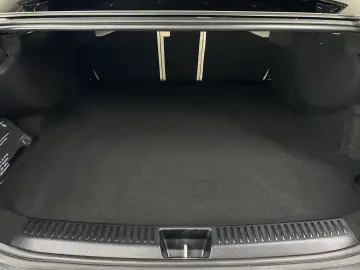 E 300 de 4M AMG DISTR KEY MEMO DIG.LIGHT 360  19