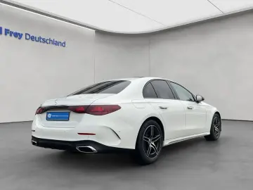 E 200 9G AMG NightP Pano HUD Burmester AHK