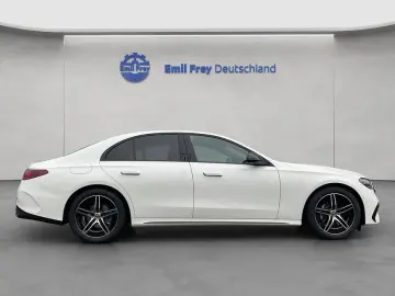 E 200 9G AMG NightP Pano HUD Burmester AHK