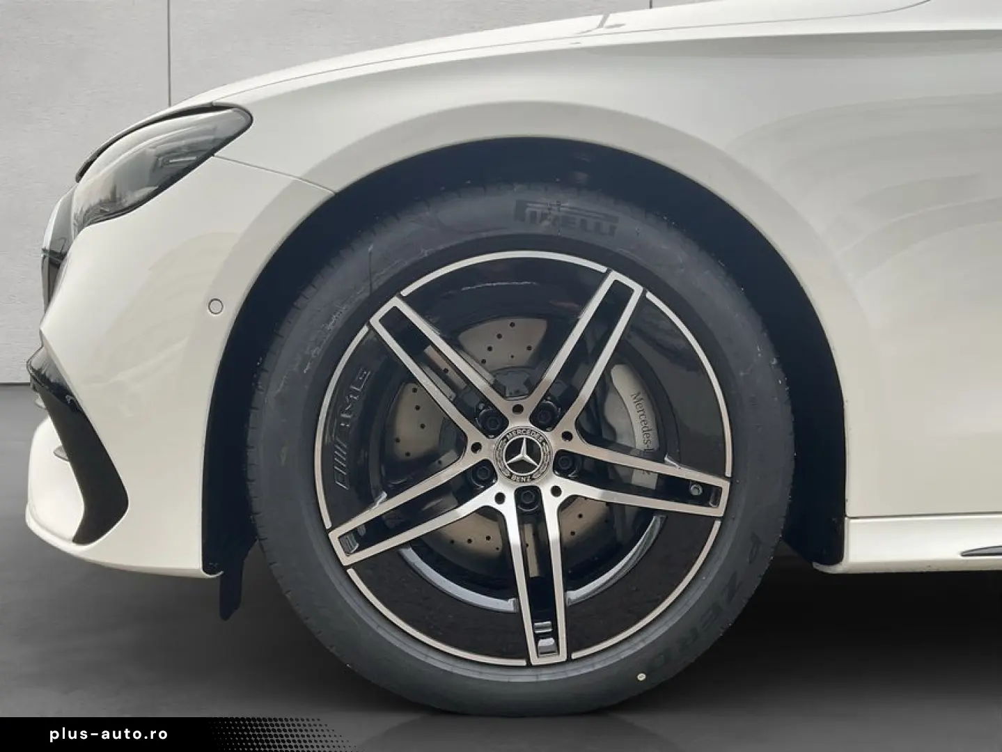 E 200 9G AMG NightP Pano HUD Burmester AHK