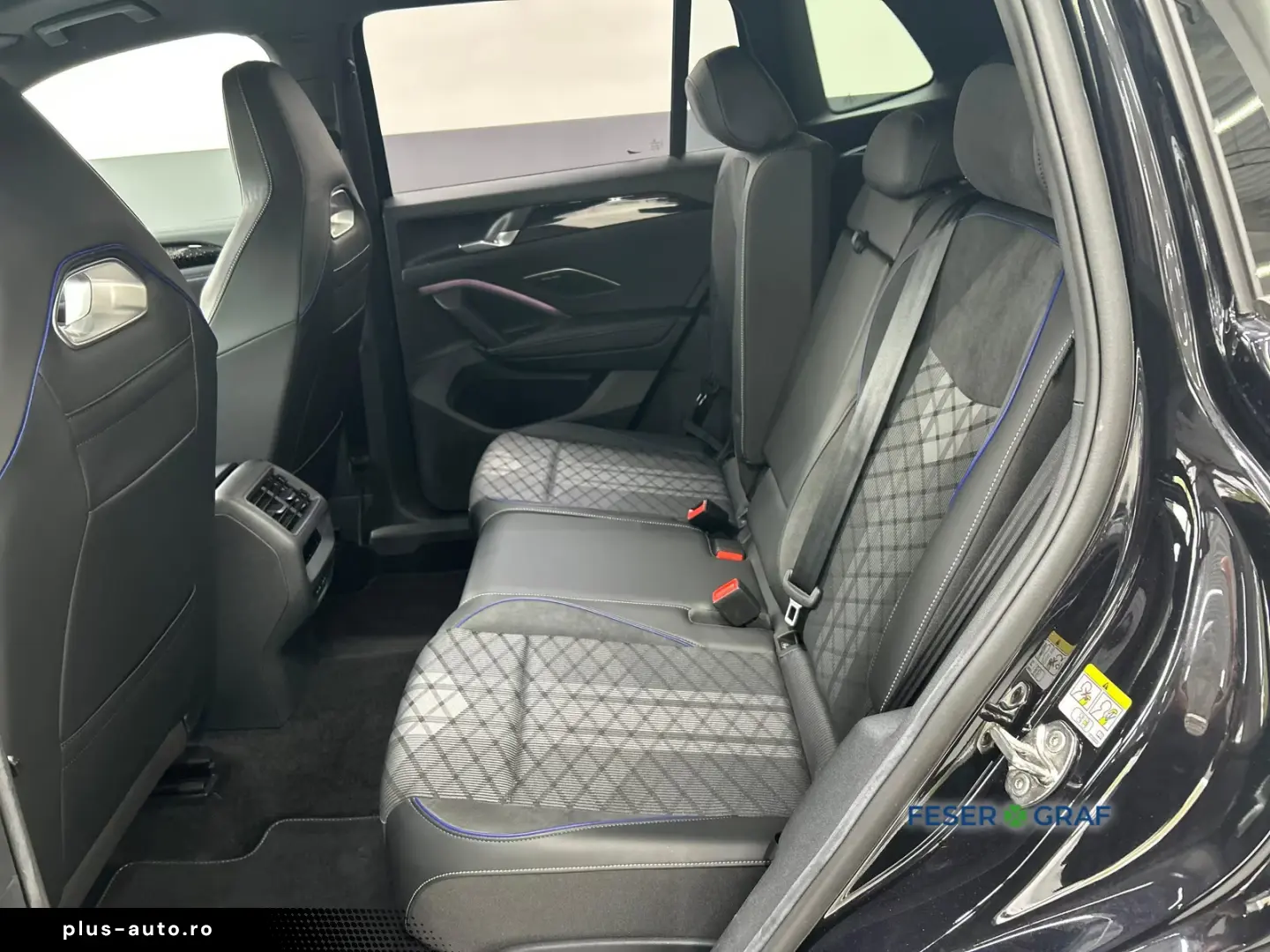 Volkswagen Tiguan R-Line BlackStyle 142KW 4M Pano