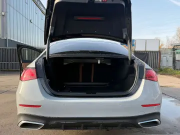 E 220 d 4Matic AMG Line Premium Plus VOLL 21 ALU