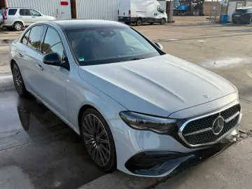 E 220 d 4Matic AMG Line Premium Plus VOLL 21 ALU