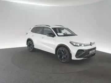 Volkswagen Tiguan 2.0 TDI 4Motion DSG R-Line ACC