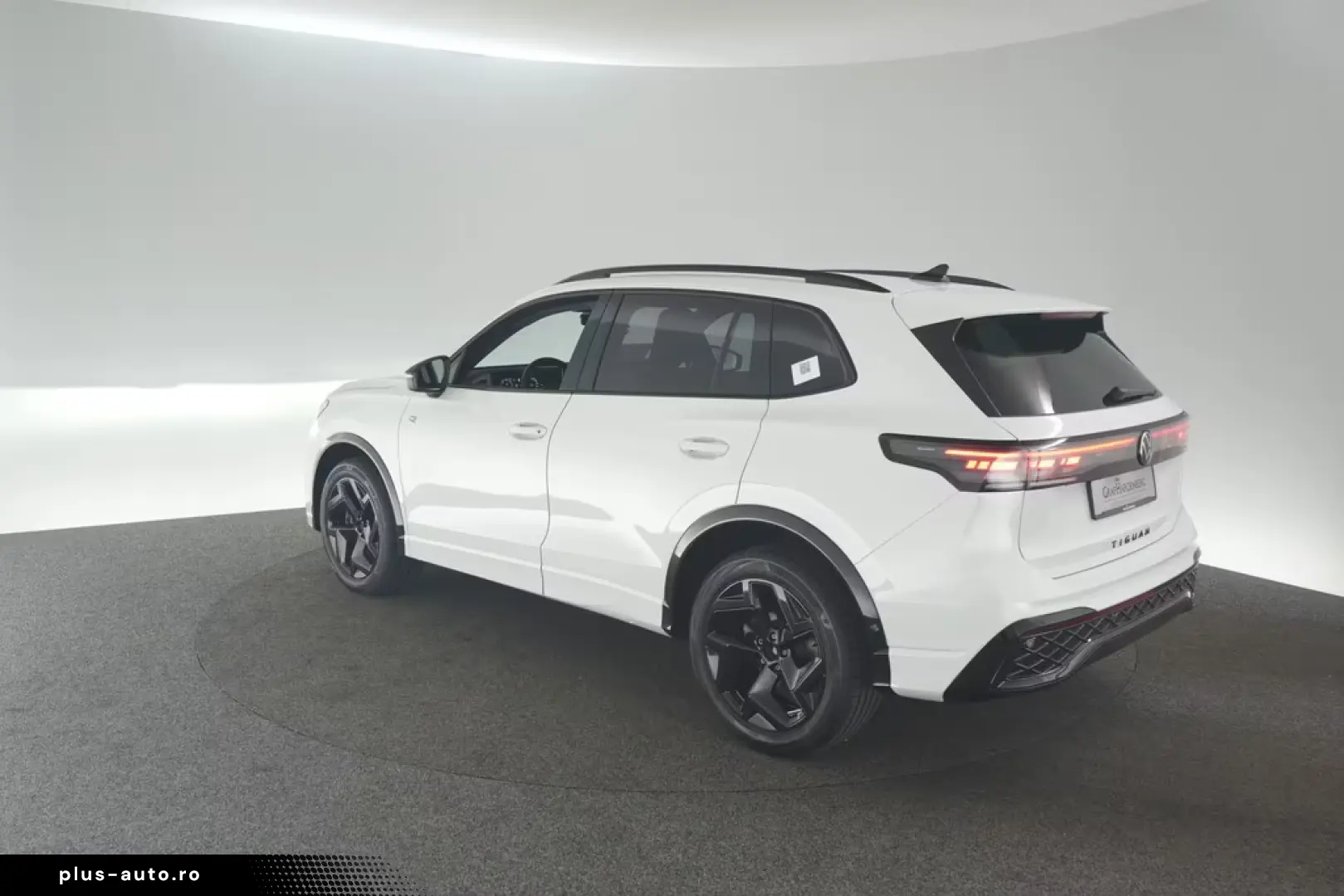 Volkswagen Tiguan 2.0 TDI 4Motion DSG R-Line ACC