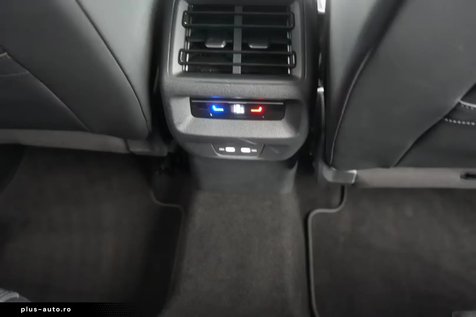 Volkswagen Tiguan 2.0 TDI 4Motion DSG R-Line ACC