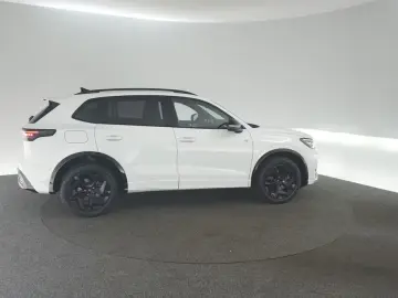 Volkswagen Tiguan 2.0 TDI 4Motion DSG R-Line ACC