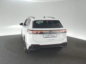Volkswagen Tiguan 2.0 TDI 4Motion DSG R-Line ACC