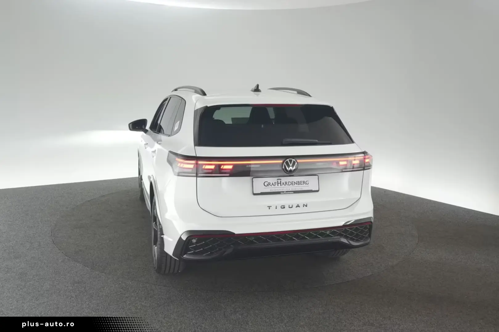 Volkswagen Tiguan 2.0 TDI 4Motion DSG R-Line ACC