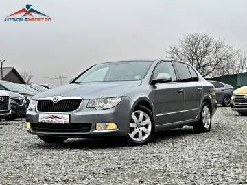 SKODA Superb 2.0 TDI DPF Elegance