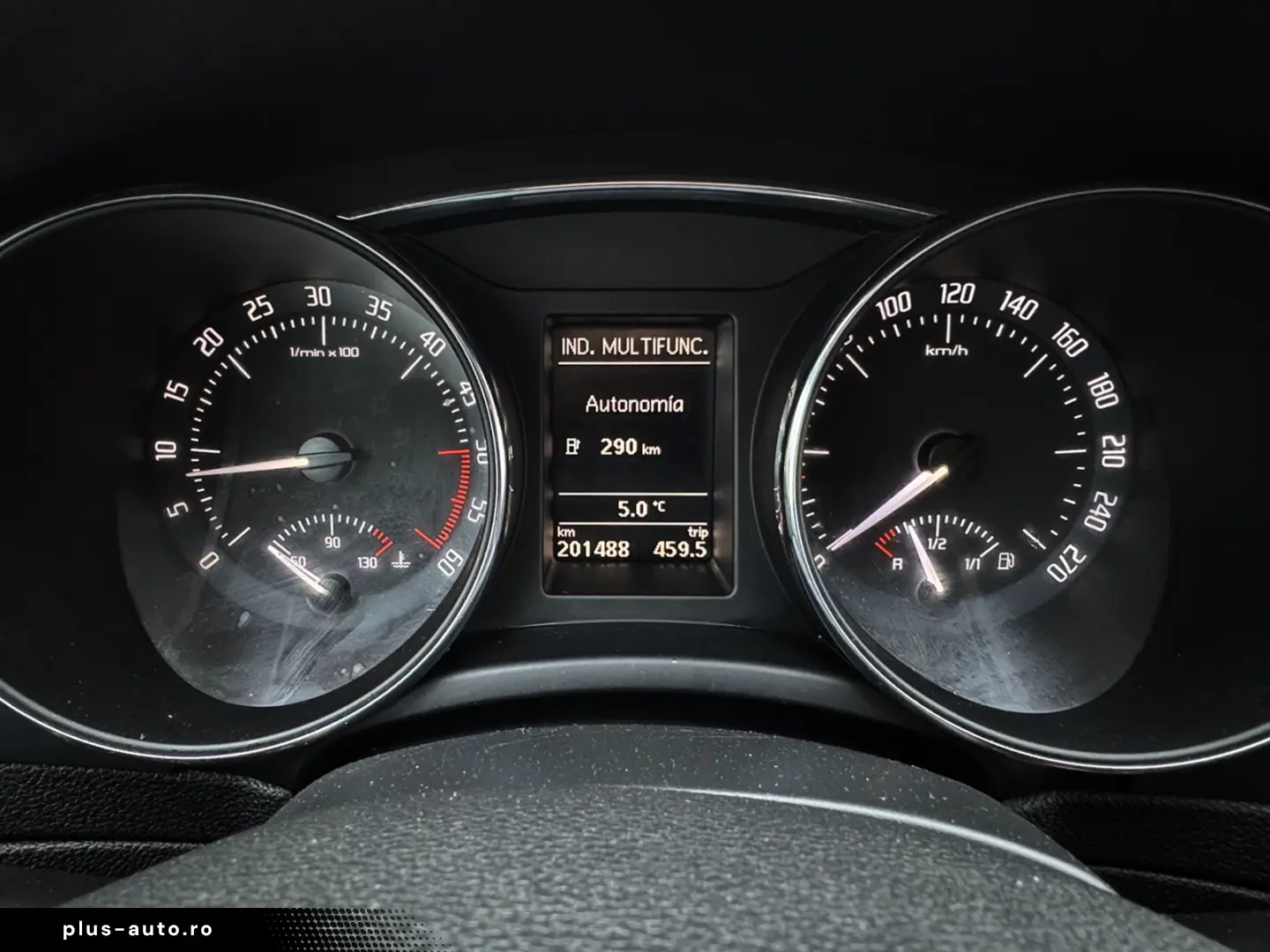 SKODA Superb 2.0 TDI DPF Elegance