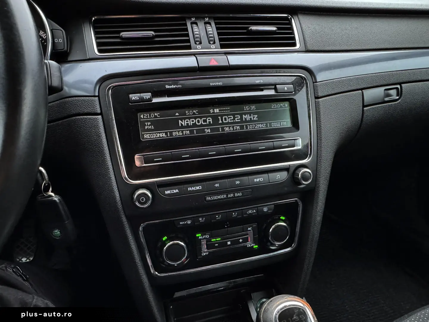 SKODA Superb 2.0 TDI DPF Elegance