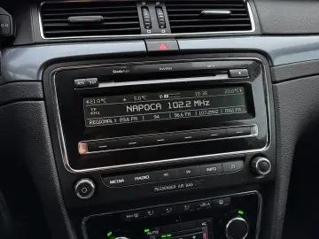 SKODA Superb 2.0 TDI DPF Elegance