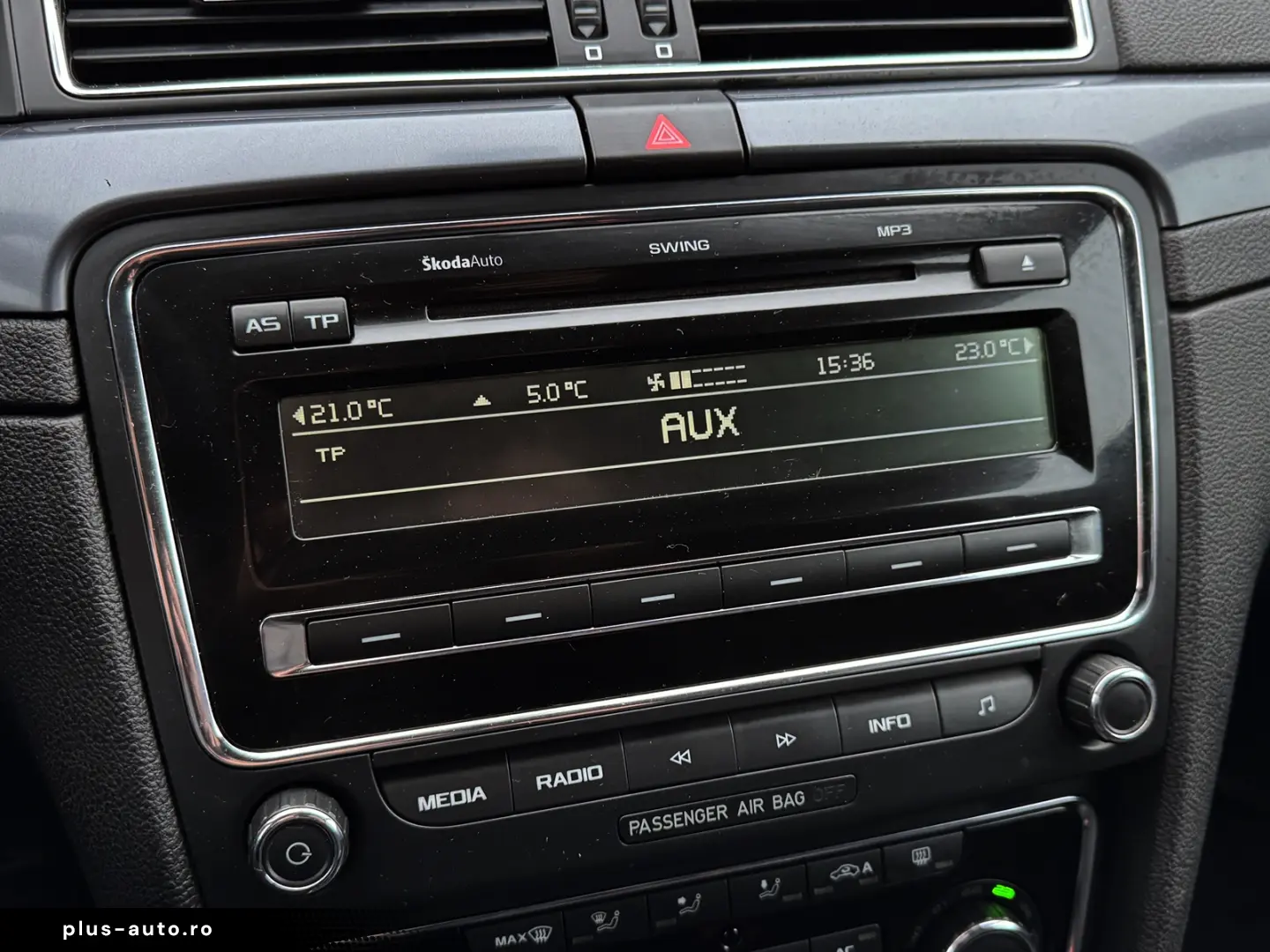 SKODA Superb 2.0 TDI DPF Elegance