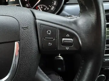 SKODA Superb 2.0 TDI DPF Elegance